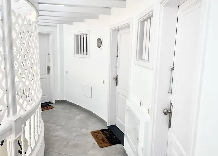 Ancla Ii Old Town&playa Chica